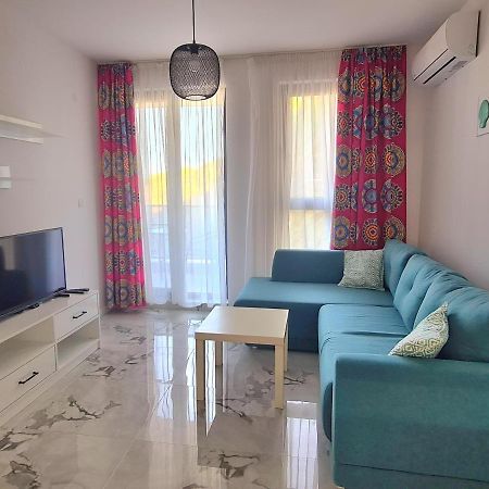 Dolphin Beach Apart ออบซอร์ ภายนอก รูปภาพ