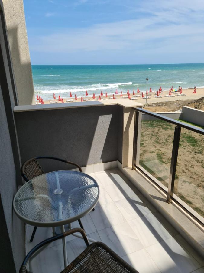 Dolphin Beach Apart ออบซอร์ ภายนอก รูปภาพ