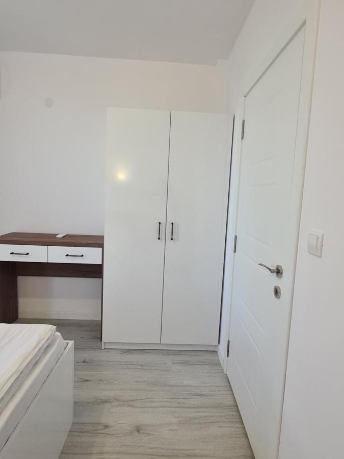 Dolphin Beach Apart ออบซอร์ ภายนอก รูปภาพ