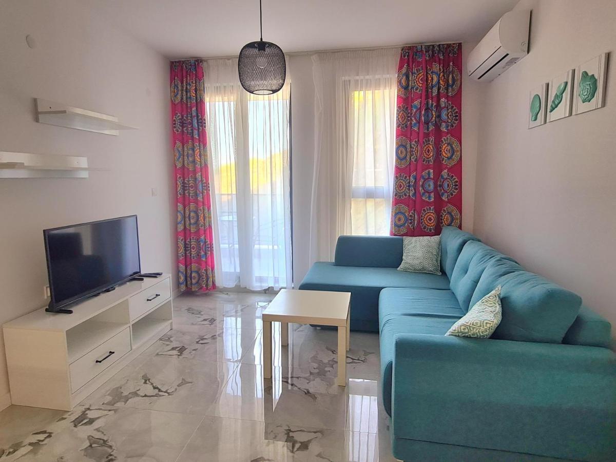 Dolphin Beach Apart ออบซอร์ ภายนอก รูปภาพ